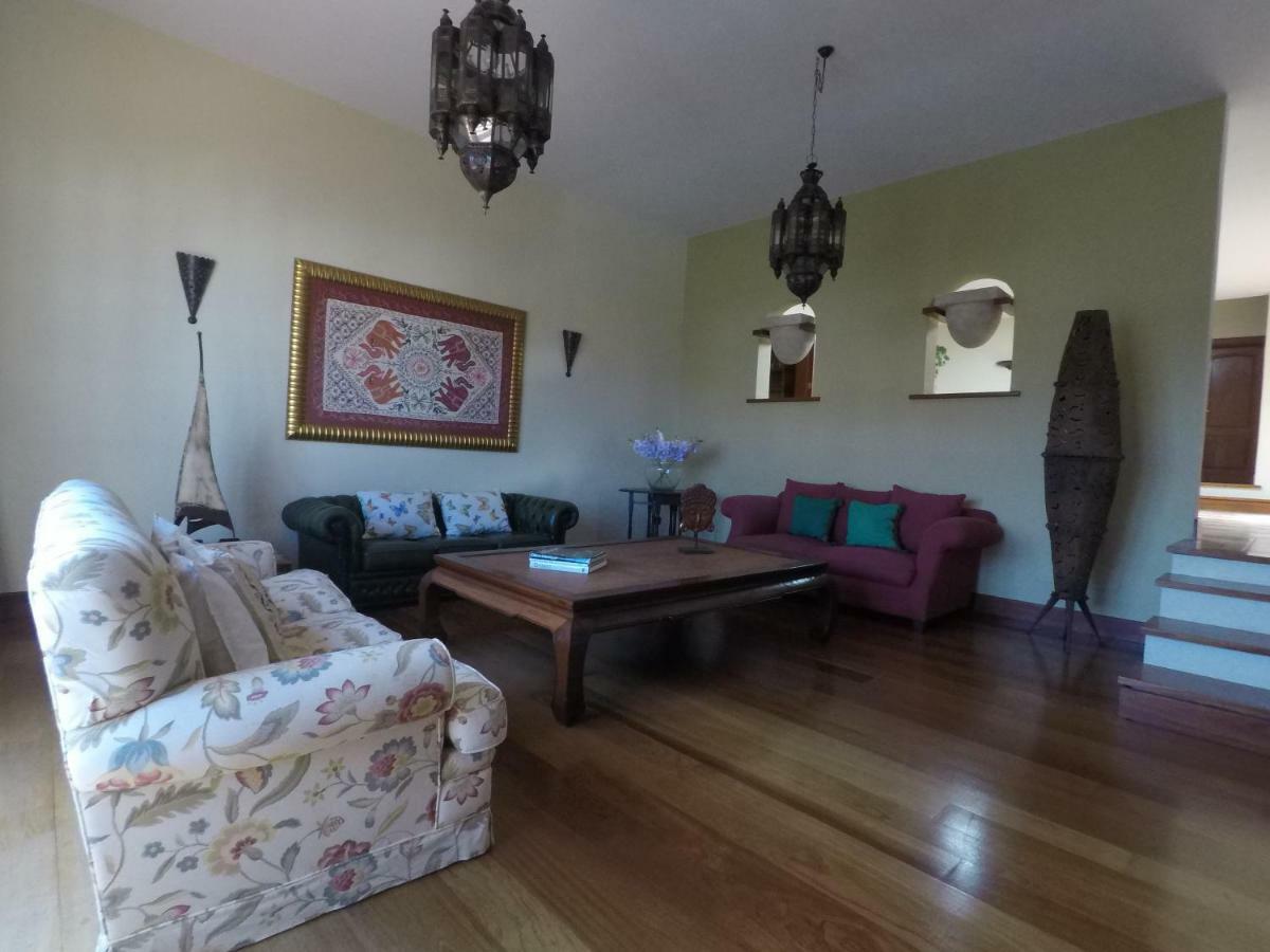 Villa La Petite Гуатиса Экстерьер фото